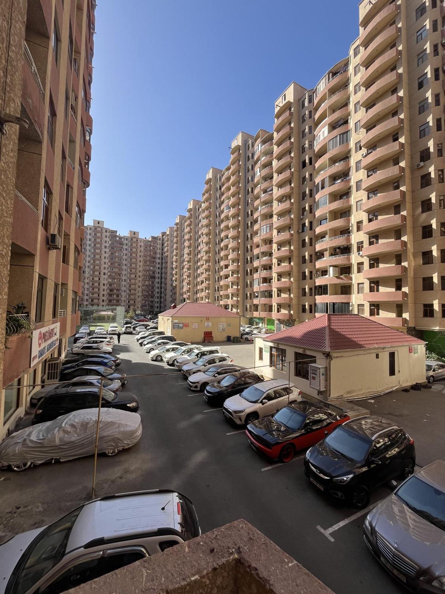 Apartment Near Khatai Baku Exterior photo